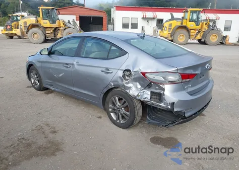 2017 Hyundai Elantra Se z USA, uszkodzony, nr VIN 5NPD84LF3HH013048